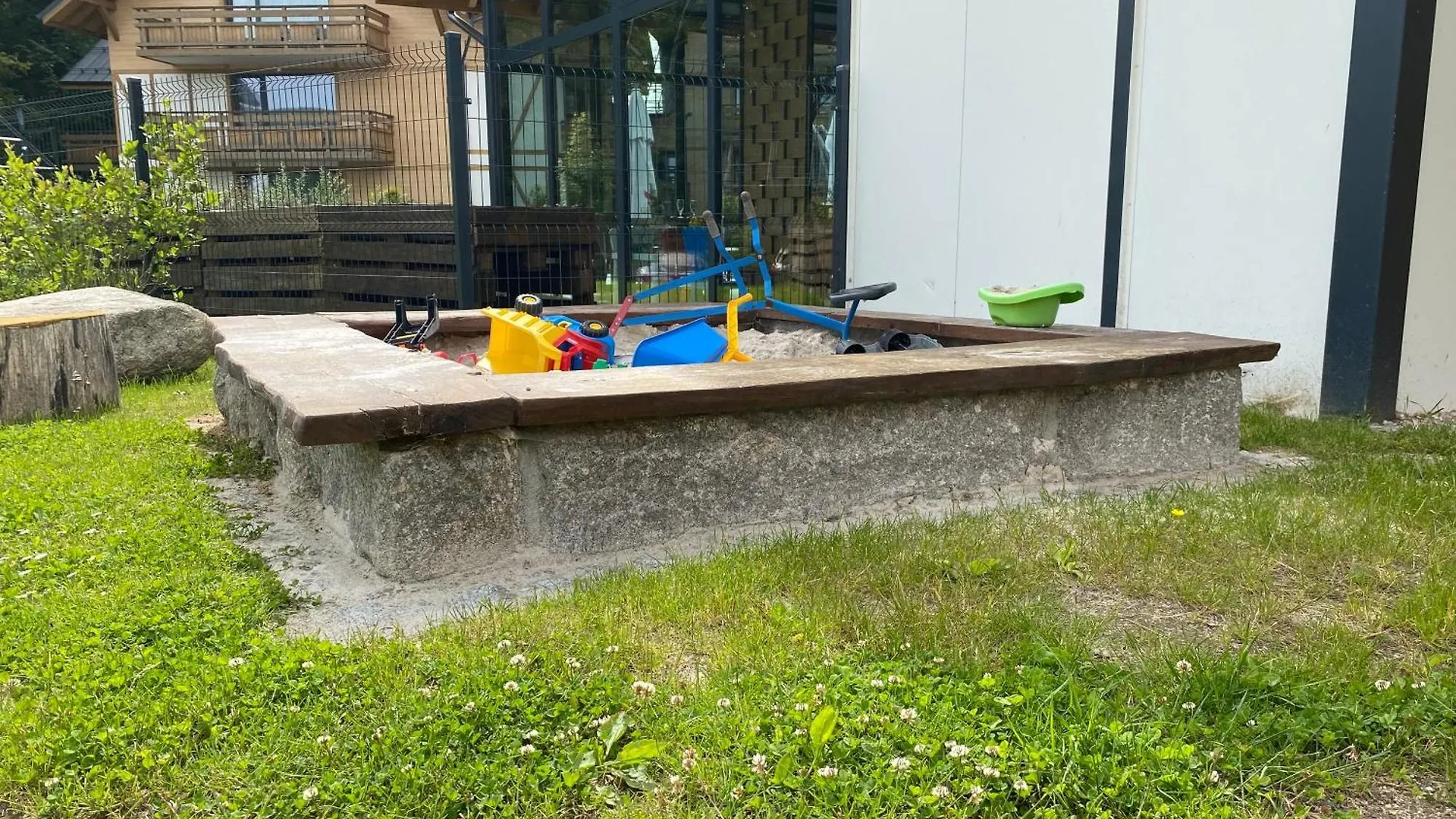 Homestay Willa Dzika Roza Szklarska Poreba Poland